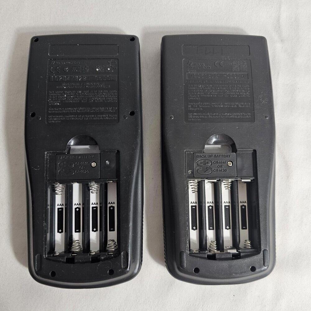 Lot Of Texas Instruments TI-83 Plus & TI-83 Graphing Calculator PARTS ONLY - Picture 2 of 4